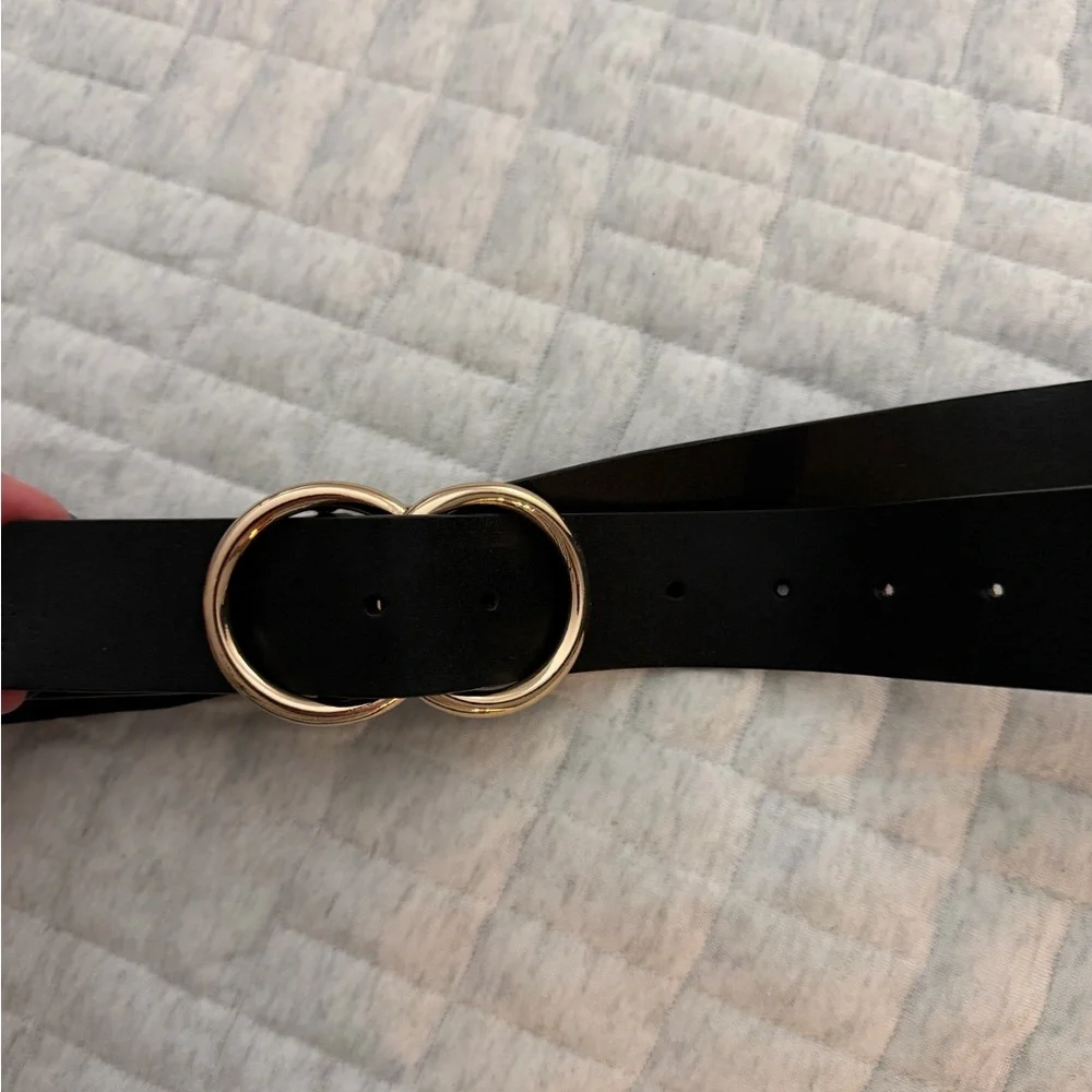 Black Leather Belt with Gold Round Buckle